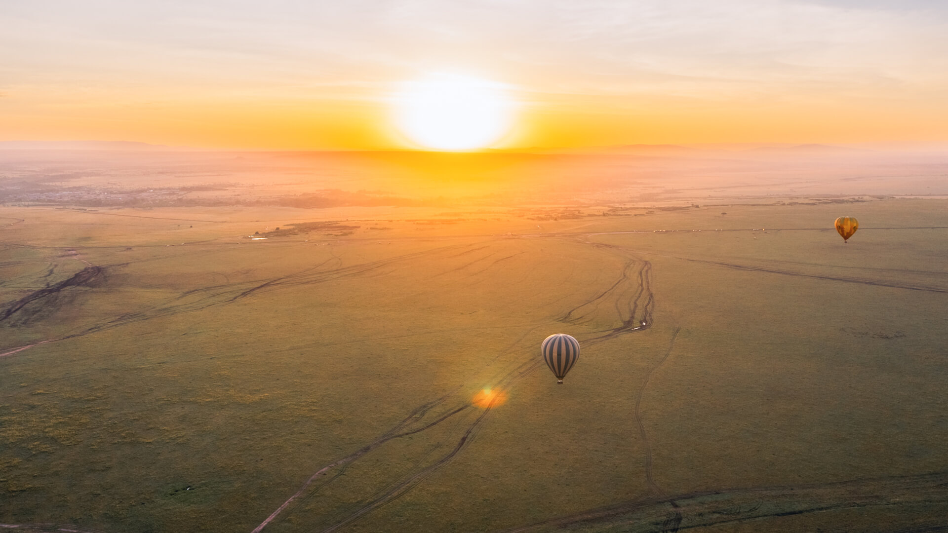 Sunrise-balloon-safari